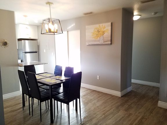 5th image of 2724 Hidden Lake Blvd Unit C