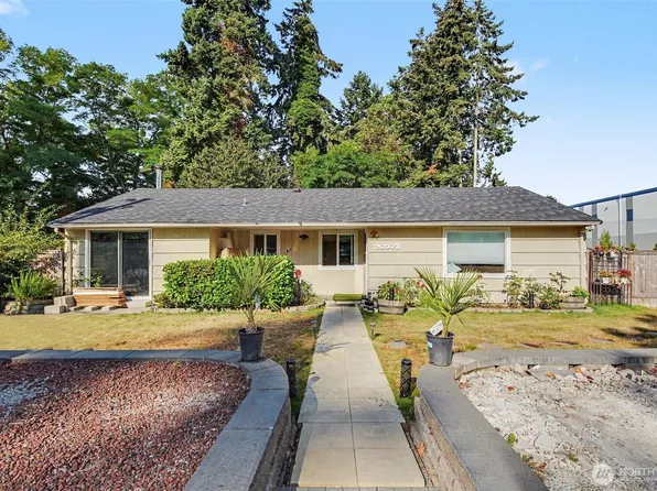 20005 14th Avenue S, SeaTac, WA 98198