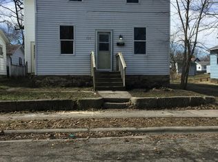 520 Hodgman St, Red Wing, MN 55066