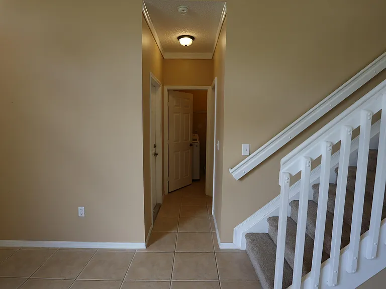 2202 SE 17th Ave — Photo 27