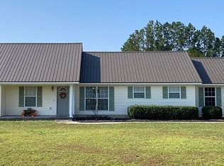 564 Park Pl, Ellabell, GA 31308