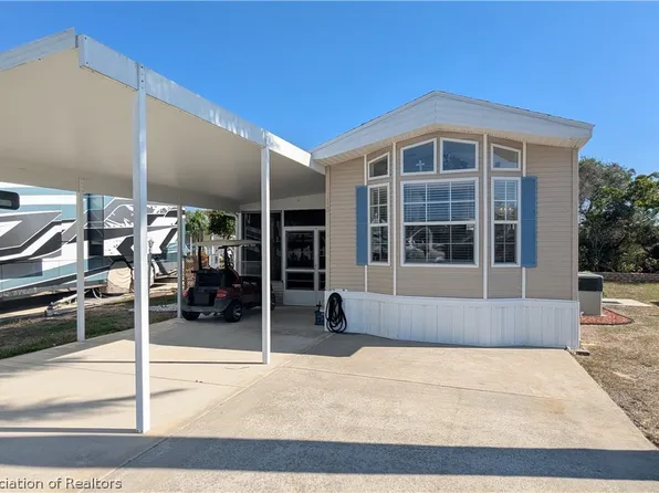 18 Sand Pine Cir, Lake Placid, FL 33852