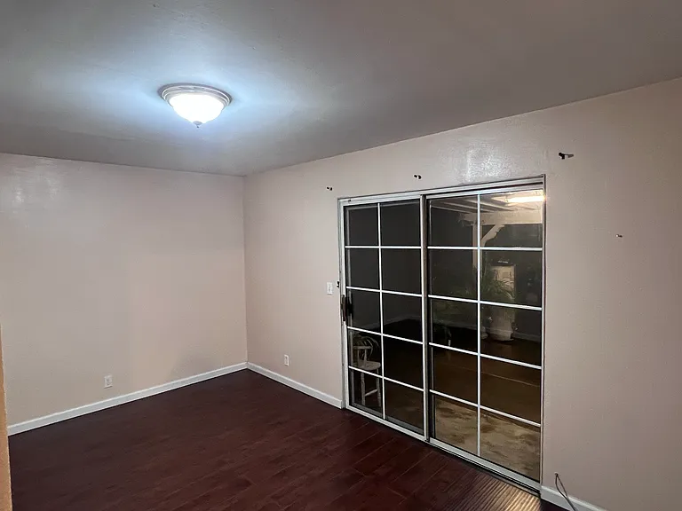 2230 S Hickory St — Photo 3