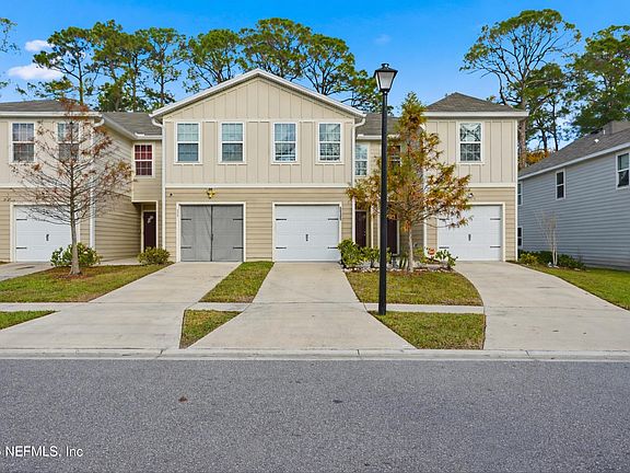 3rd image of 5935 CREEKSIDE CROSSING Drive