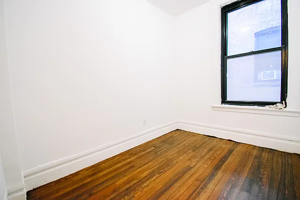 Rented by Skyward | media 28