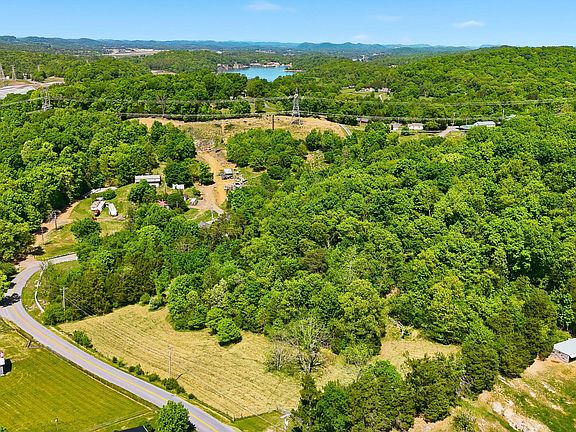 5th image of 178 Buttermilk Rd