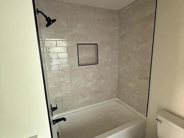 119 Carlton Dr #2 — Photo 3