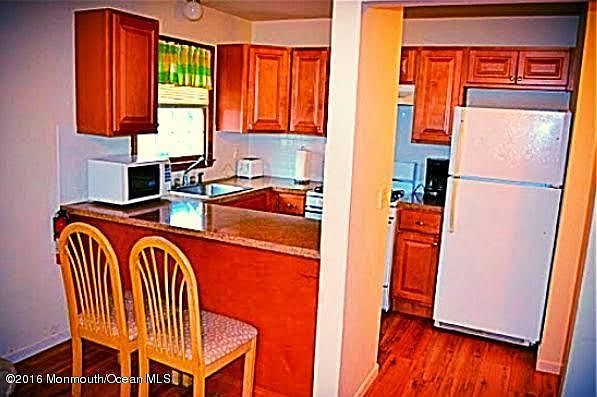 1st image of 129 Blaine Ave #B3