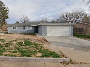 3307 Chiquita Ln, Roswell, NM 88201