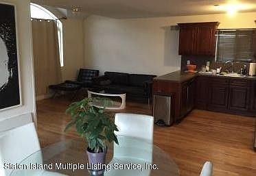 4th image of 38 Avon Pl #2