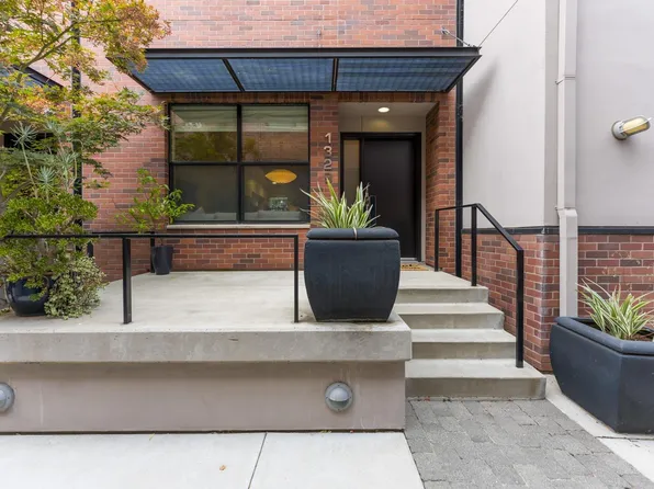 1329 E Sutter Walk, Sacramento, CA 95816