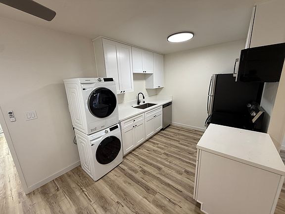 2nd image of 4506 Voltaire St #2