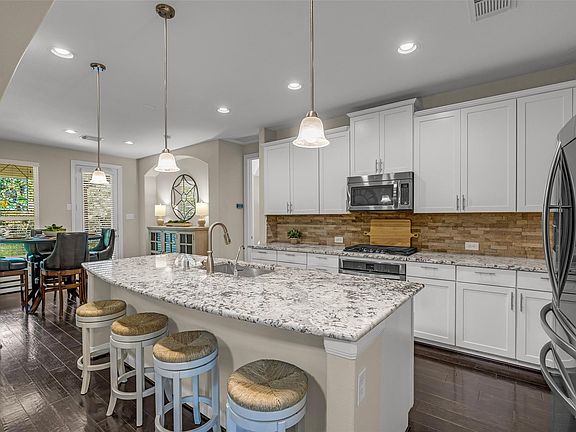 5th image of 22419 Sawmill Ranch Dr