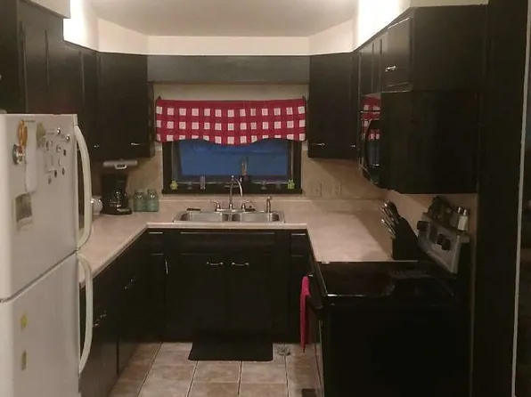 719 Highland Dr, Midfield, AL 35228