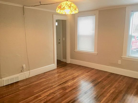 5th image of 302 West St #A
