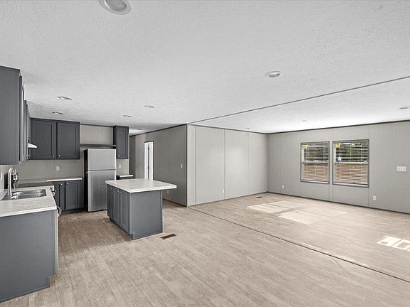 5th image of 119 Falls Ln