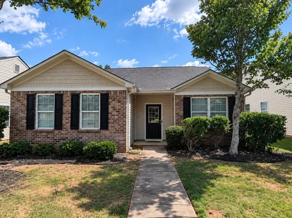 1269 Winwood Dr, McDonough, GA 30253