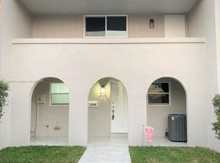 7240 W 2nd Way #7240, Hialeah, FL 33014