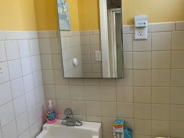 102 Brown Ave — Photo 29