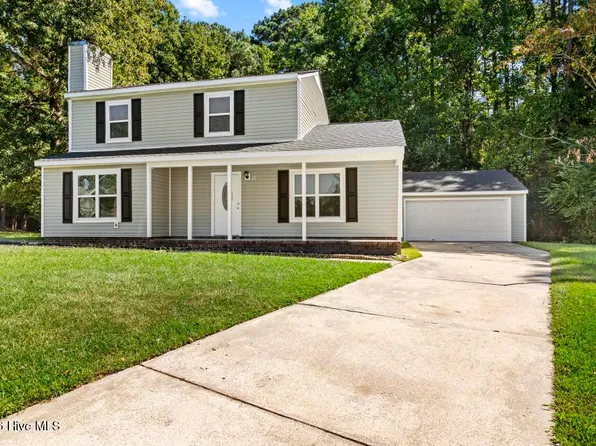 211 Warren Court, Jacksonville, NC 28546