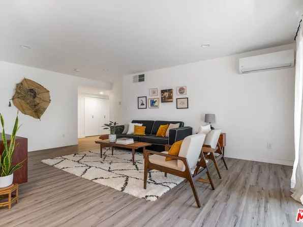 358 S Gramercy Pl APT 203, Los Angeles, CA 90020