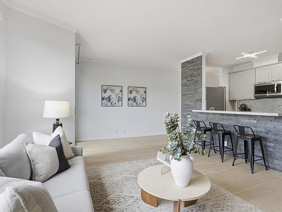 4th image of 1440 Broadway APT 307