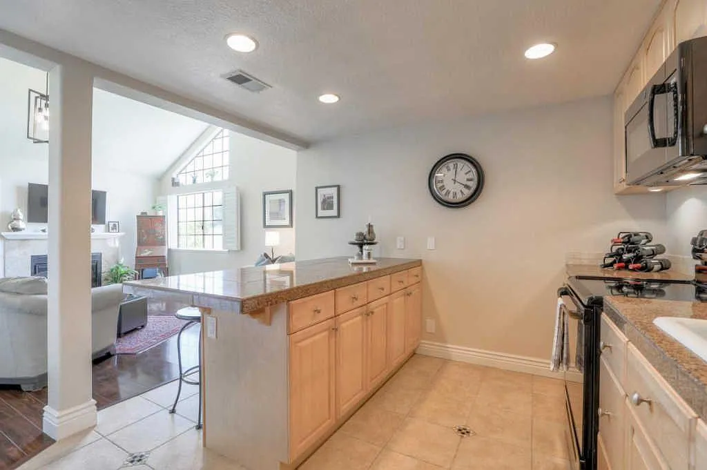 3188 Heather Ridge Dr — Photo 4