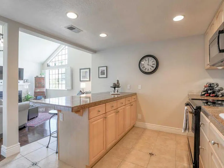 3188 Heather Ridge Dr — Photo 4