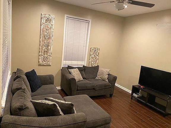 5th image of 216 E Berkley Ave #1