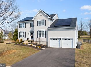 50 Heritage Dr, Allentown, NJ 08501