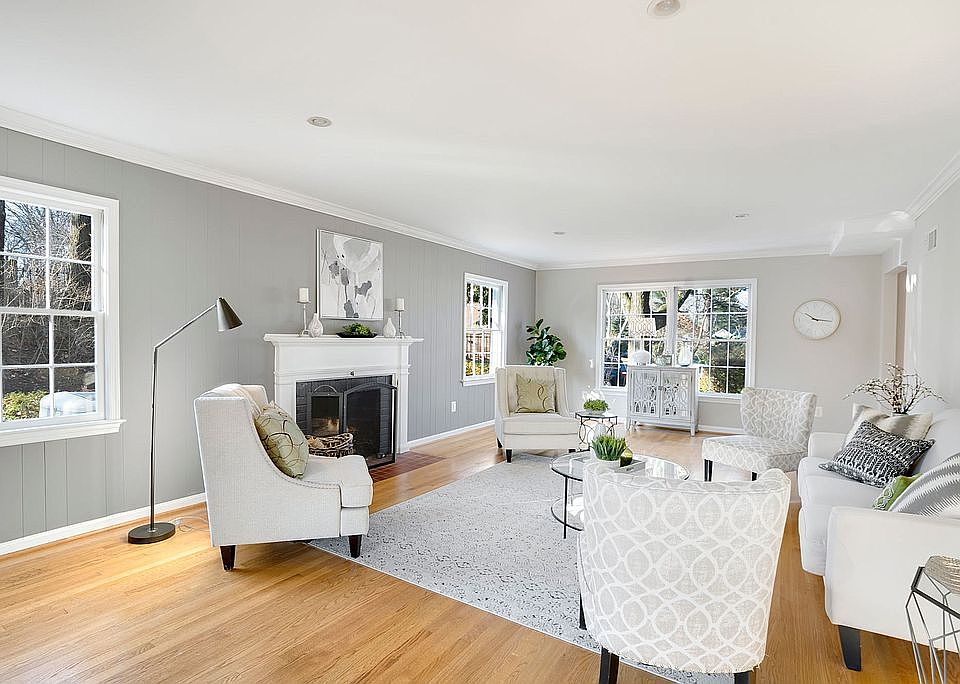 Living room with fireplace