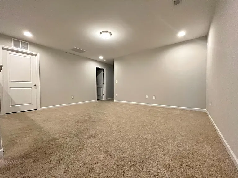 103 Hamlet Pl — Photo 16