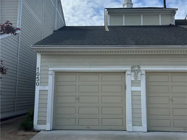 1050 Collection Creek Way, Virginia Beach, VA 23454