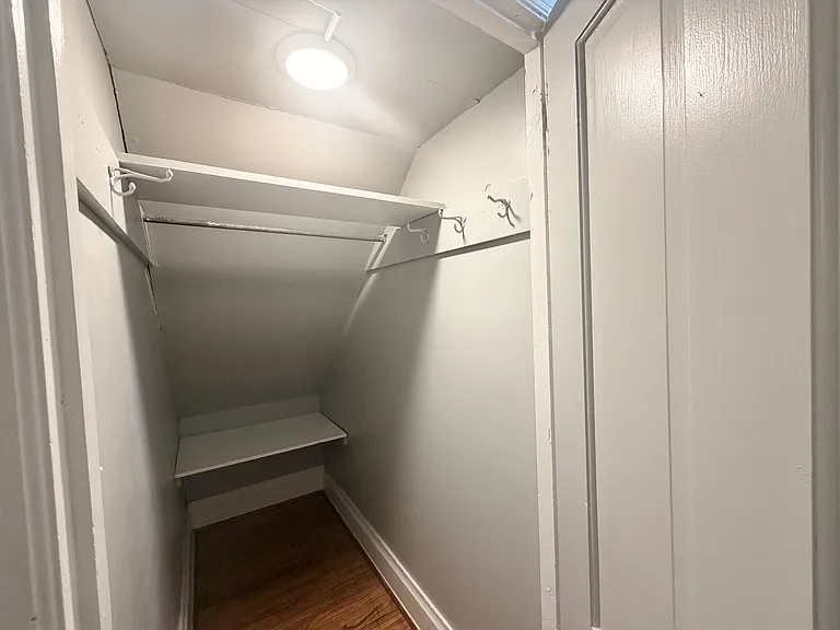 39 W King St #3 — Photo 10