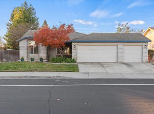 9098 Santorini Dr, Elk Grove, CA 95758