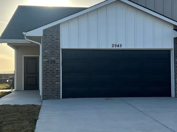 2945 S Maize Rd #100, Wichita, KS 67215
