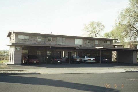 1st image of 505 W Crest Dr APT 2
