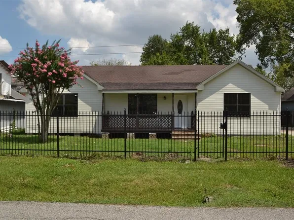 2815 Dalton St, Houston, TX 77017