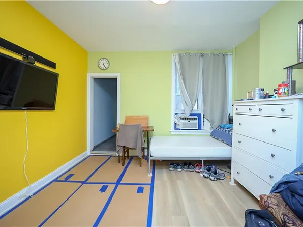 7215 3rd Avenue image 16 of 34