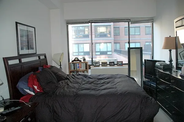 Rented by Rand Realty NY | media 71