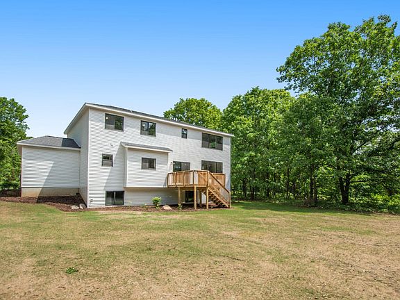 3rd image of 4765 Harbor View Dr