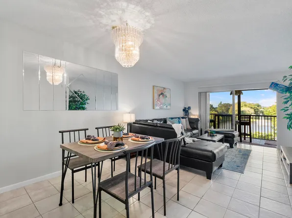 2236 N Cypress Bend Drive #311, Pompano Beach, FL 33069