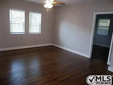 1009 N Preston St — Photo 5