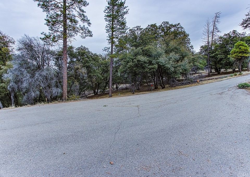 1st image of 0 Parker Dr