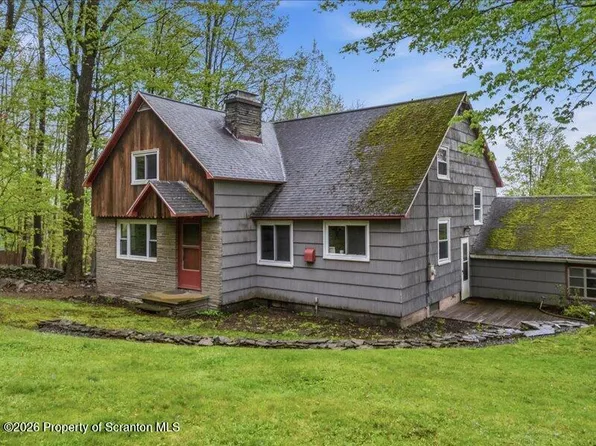 70 Cruser St, Montrose, PA 18801
