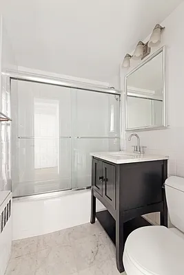 Rented by Christie's International Real Estate Group, LLC | media 14