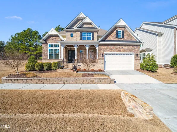 1217 Magnolia Bend Loop, Cary, NC 27519