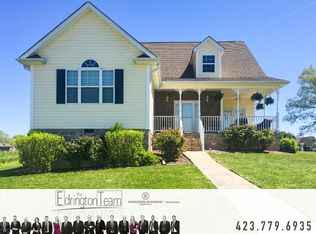 190 Sycamore Dr, Chickamauga, GA 30707