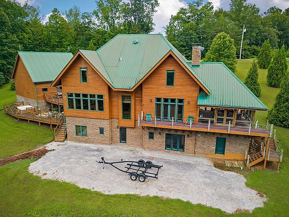 9th image of this home