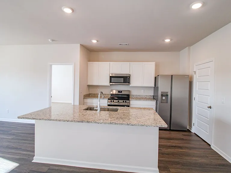3349 Feldspar Dr SW — Photo 3